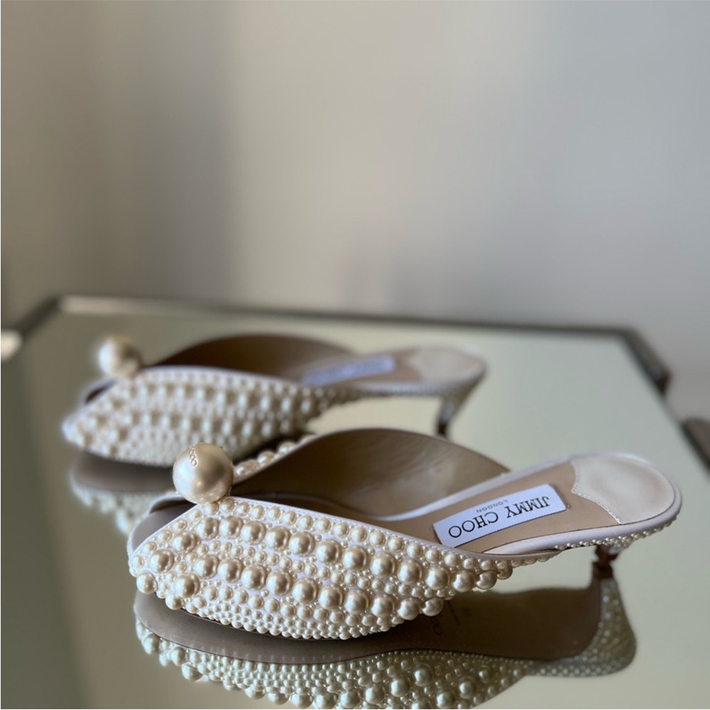 New JIMMY CHOO Samantha 35 White Satin Mules With All-Over Pearls 37 $1,895 - Picture 9 of 15
